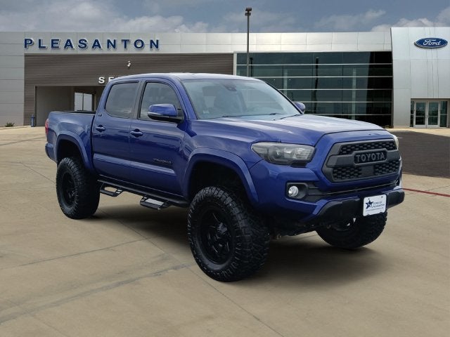 2022 Toyota Tacoma Base