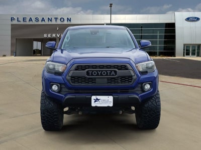 2022 Toyota Tacoma Base