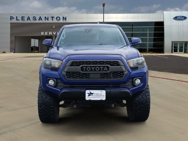 2022 Toyota Tacoma Base