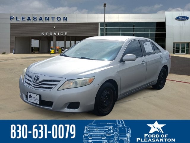 2010 Toyota Camry LE