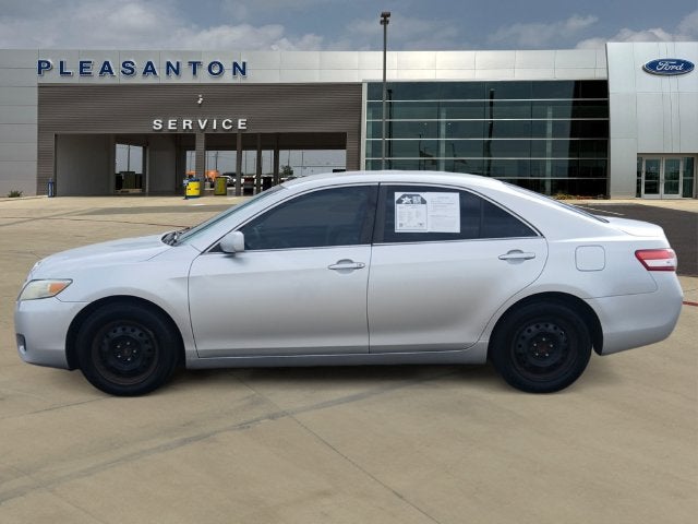 2010 Toyota Camry LE