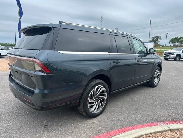 2025 Lincoln Navigator L L Reserve