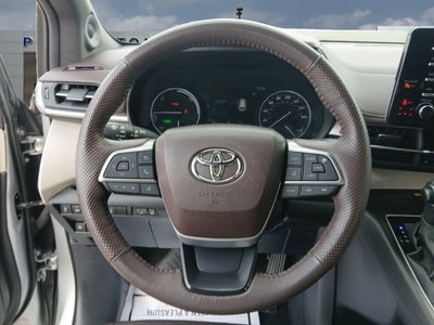 2024 Toyota Sienna Platinum 7 Passenger