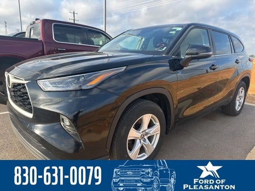 2024 Toyota Highlander LE