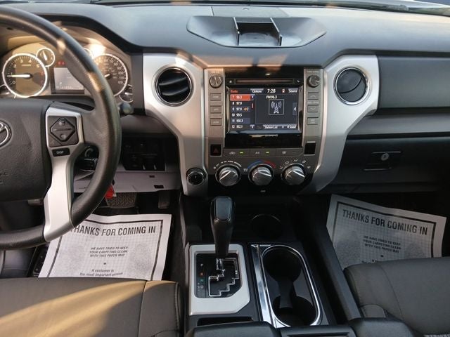 2017 Toyota Tundra SR5
