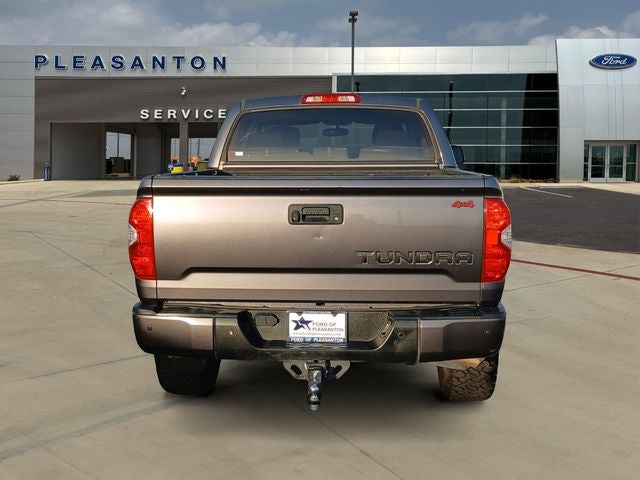 2017 Toyota Tundra SR5