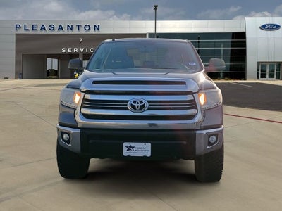 2017 Toyota Tundra SR5