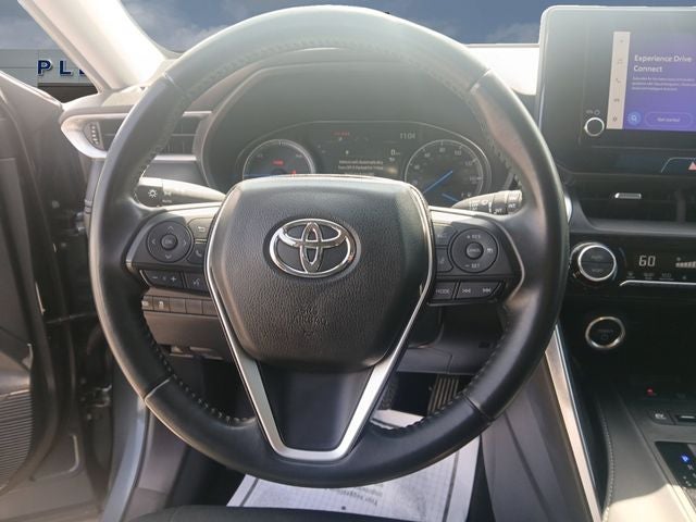 2024 Toyota Venza LE