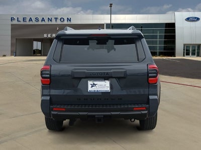 2025 Toyota 4Runner Base