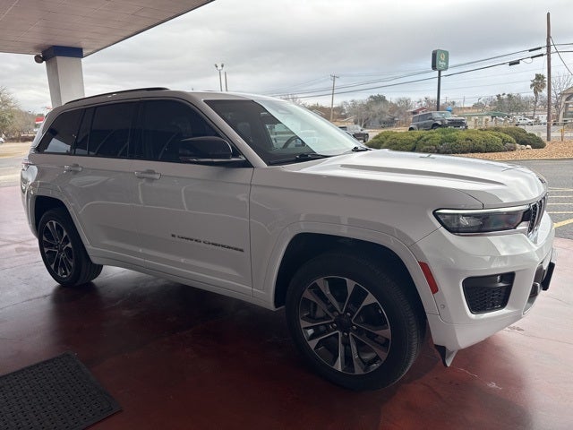 2023 Jeep Grand Cherokee Overland