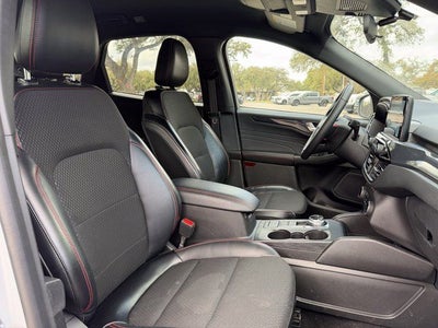 2025 Ford Escape Base