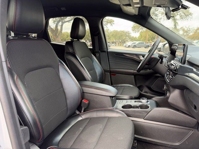 2025 Ford Escape Base