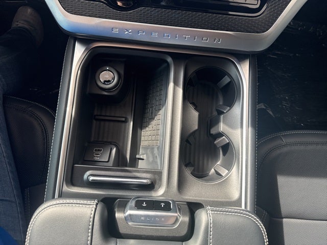 2025 Ford Expedition Max Platinum® MAX