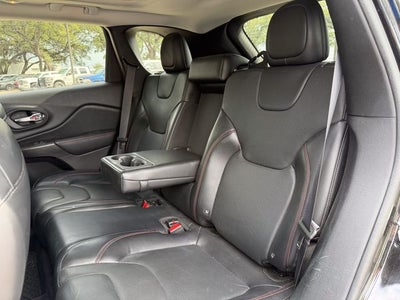2019 Jeep Cherokee Trailhawk