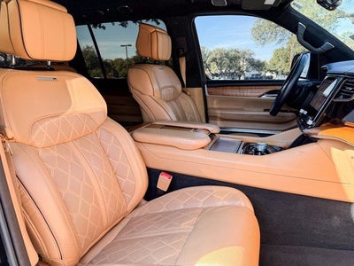 2022 Jeep Grand Wagoneer Series III