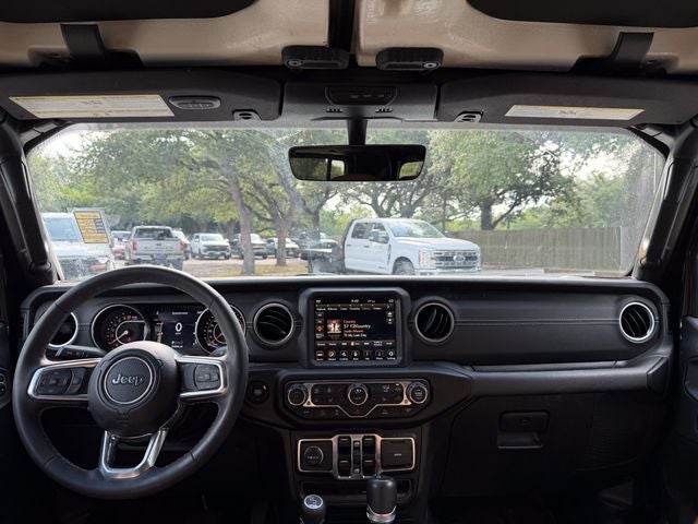 2023 Jeep Gladiator Overland