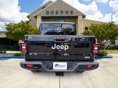 2023 Jeep Gladiator Overland