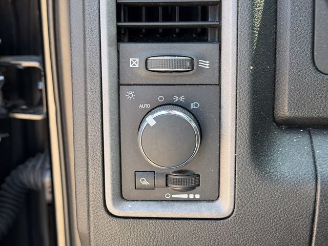 2021 RAM 1500 Classic Tradesman
