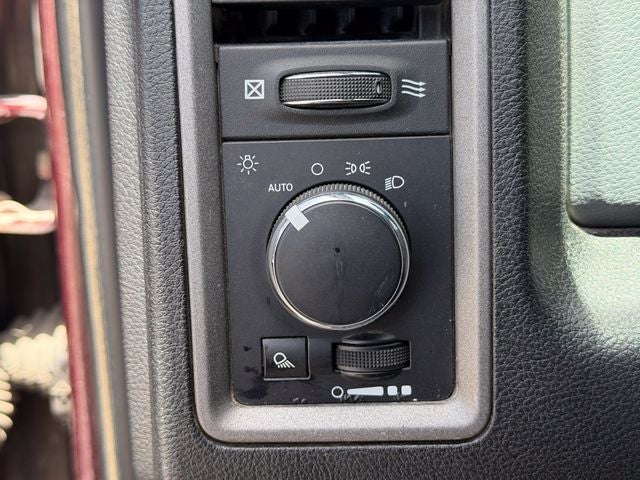 2017 RAM 1500 Tradesman/Express
