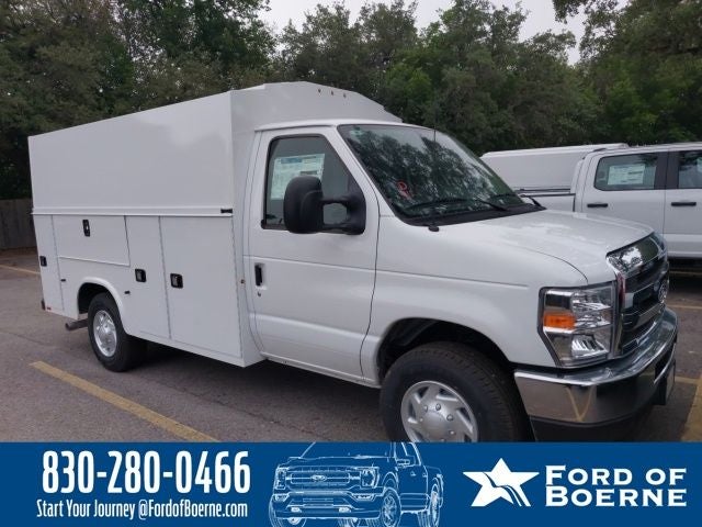 2026 Ford E-Series SRW E-350 Super Duty 138 in WB's photo