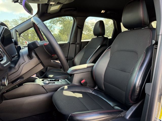 2025 Ford Escape Hybrid ST-Line
