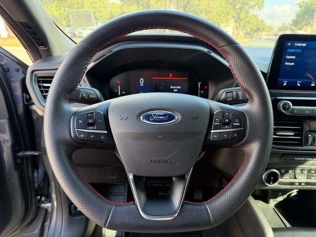 2025 Ford Escape Hybrid ST-Line