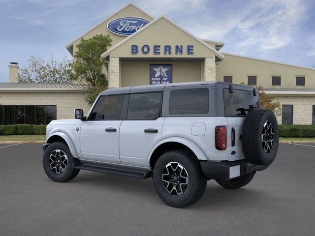 2026 Ford Bronco Outer Banks®