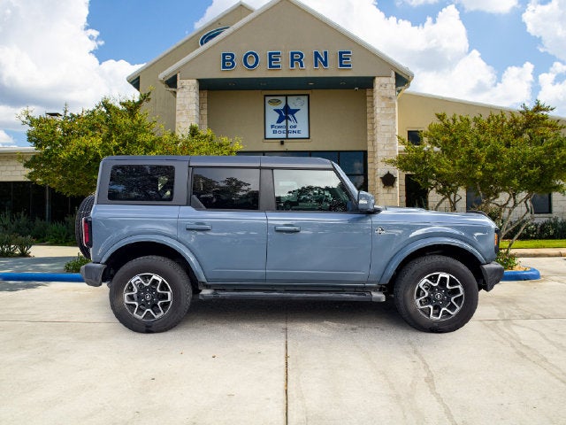 2024 Ford Bronco Outer Banks