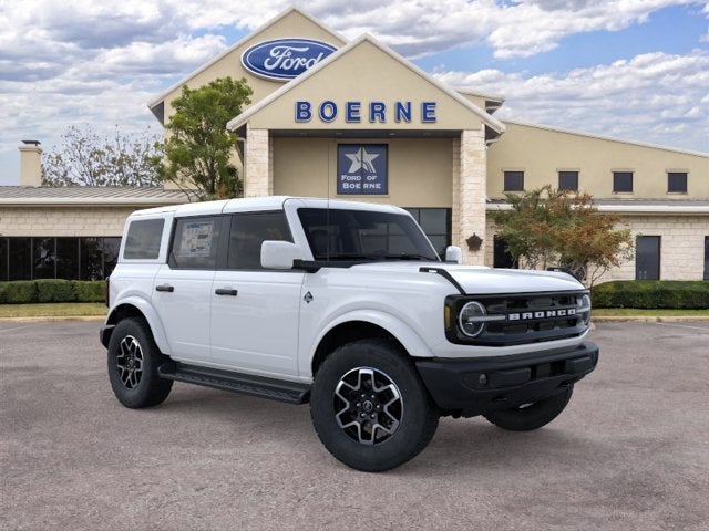 2026 Ford Bronco Outer Banks®