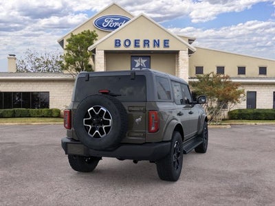 2026 Ford Bronco Outer Banks®