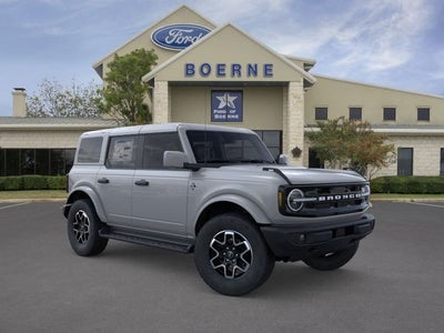 2026 Ford Bronco Outer Banks®