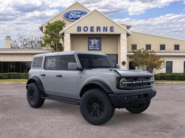 2026 Ford Bronco Outer Banks®
