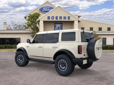 2026 Ford Bronco Outer Banks®