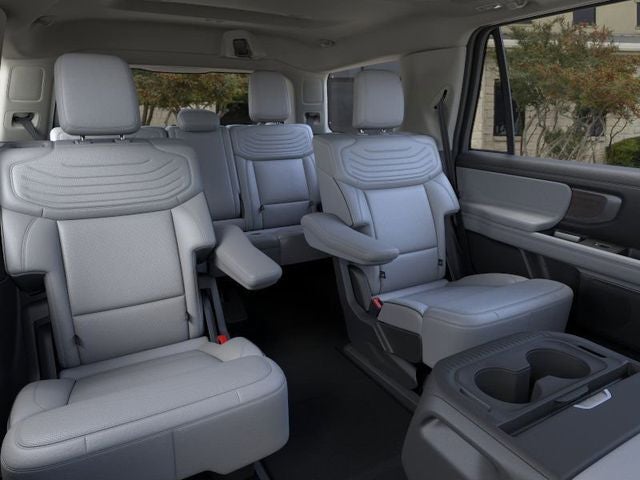 2026 Ford Expedition Platinum®