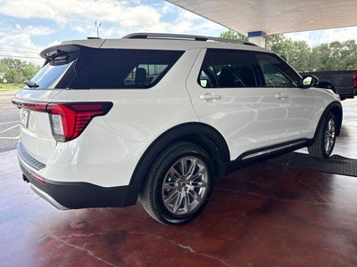 2026 Ford Explorer Platinum™