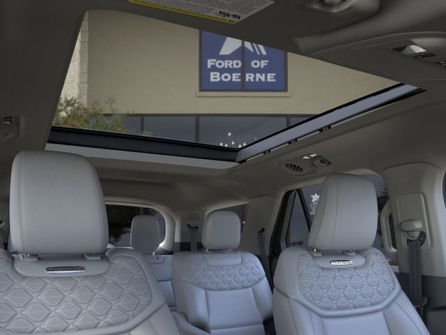 2026 Ford Explorer Platinum™