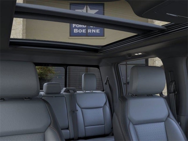 2025 Ford F-150 Lightning Lariat®