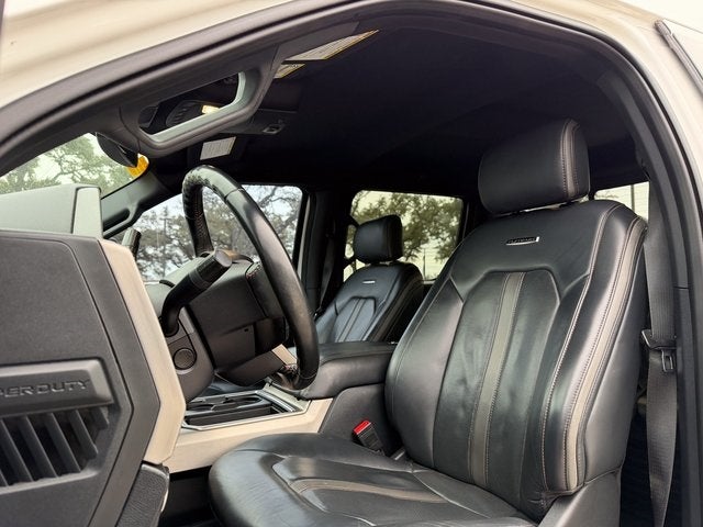 2022 Ford F-250SD Platinum