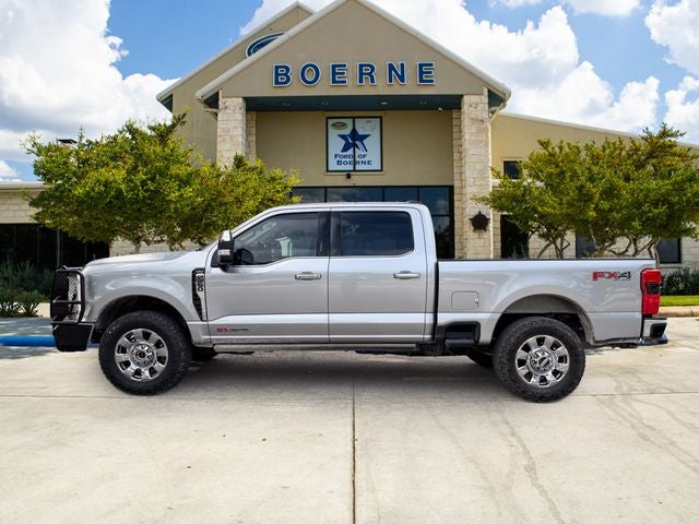 2023 Ford F-250SD LARIAT