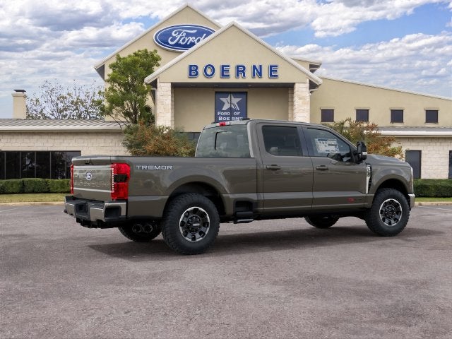 2027 Ford F-250SD F-250® Lariat®