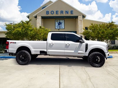 2025 Ford F-350SD Platinum