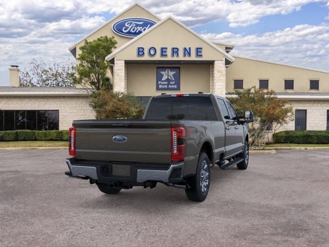 2026 Ford F-350SD F-350® Lariat®
