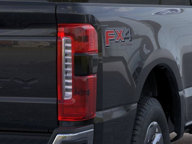 2026 Ford F-350SD F-350® Lariat®