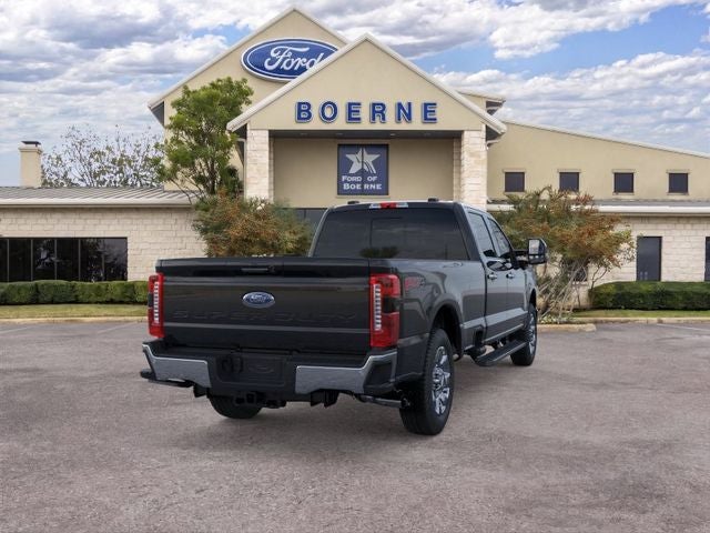 2026 Ford F-350SD F-350® Lariat®