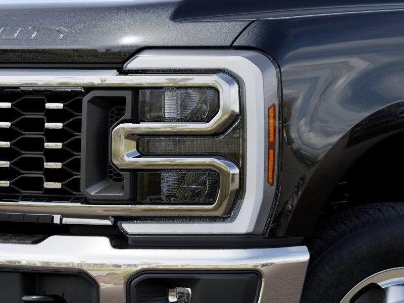 2027 Ford F-350SD F-350® Lariat®