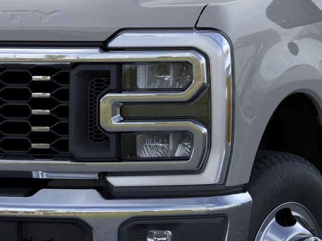 2026 Ford F-350SD F-350® Lariat®