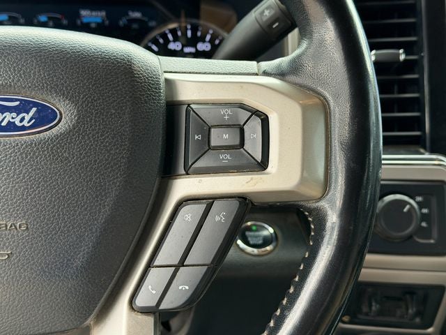 2022 Ford F-350SD Lariat Super Duty