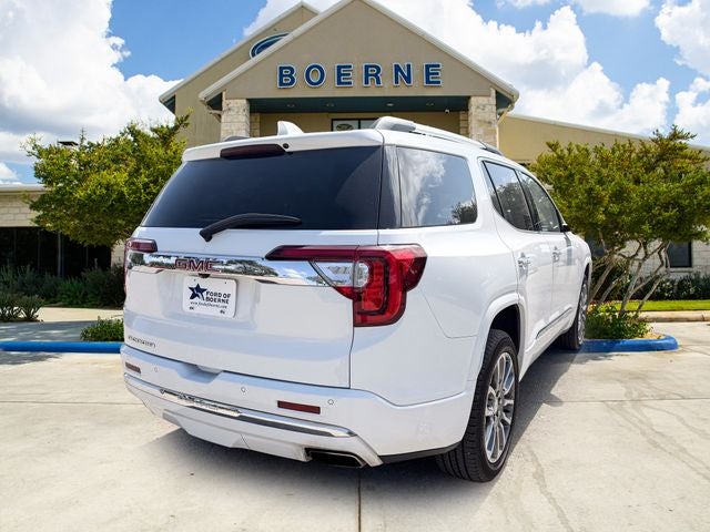 2023 GMC Acadia Denali
