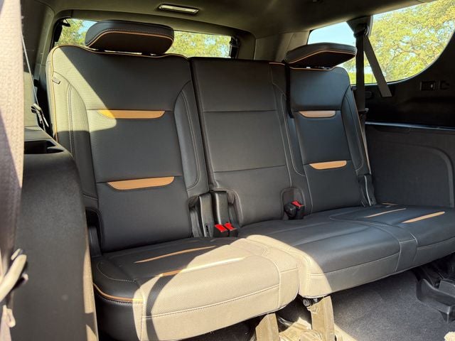 2021 GMC Yukon XL AT4