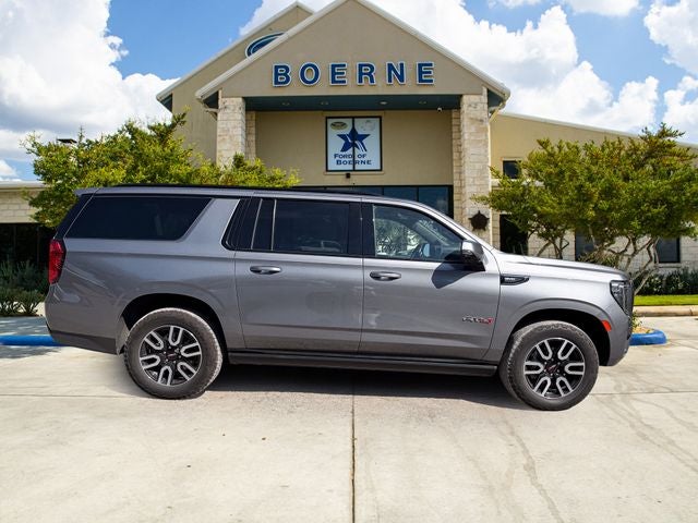 2021 GMC Yukon XL AT4